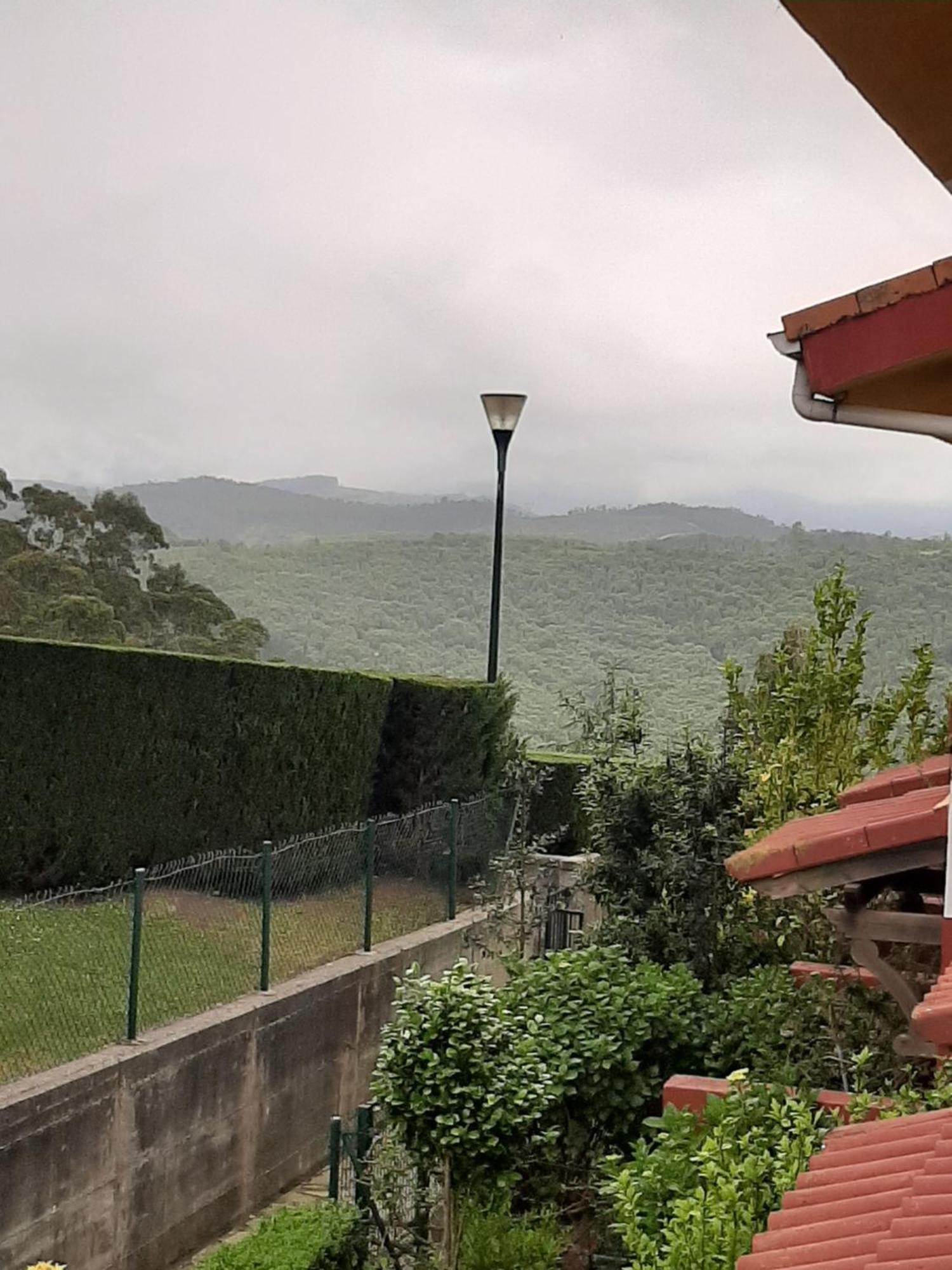 Casa La Hayuela Molleda Villa Exterior photo